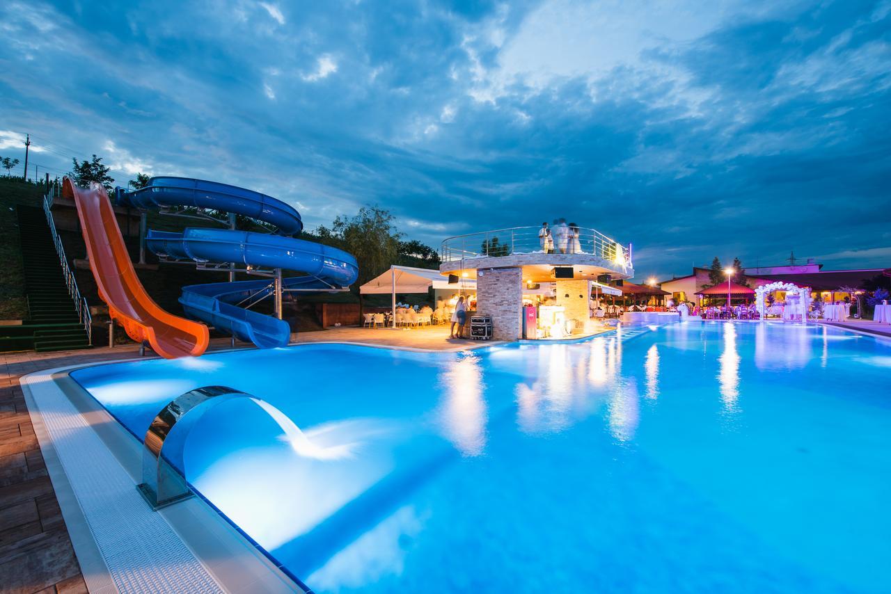 Hotel Astoria Alba Iulia Exterior foto